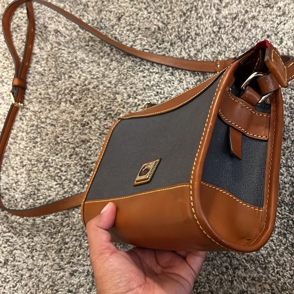 Dooney & Burke Zip Crossbody - Picture 3 of 10